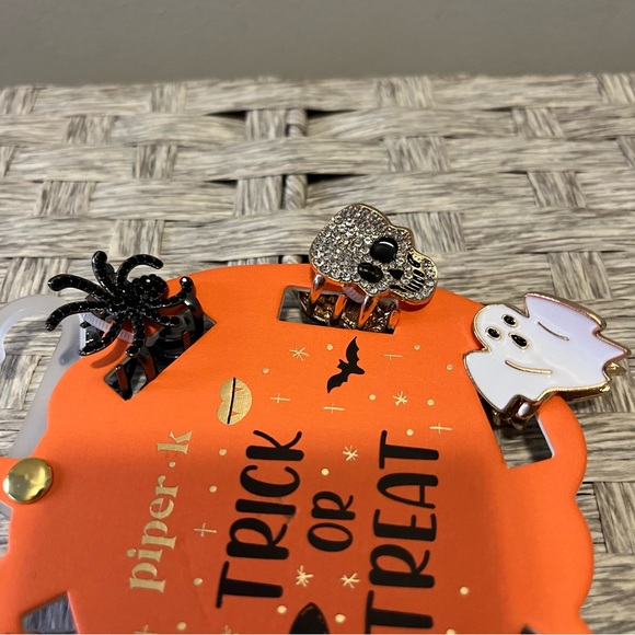 Piper K Halloween Rhinestone Hair Clips Set Eyeball Fangs Bat Skull Spider Ghost - Picture 3 of 4